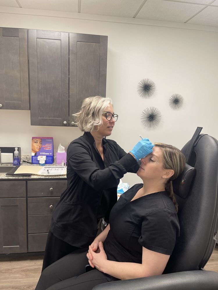 Elite Laser & Skin Care Center Logo