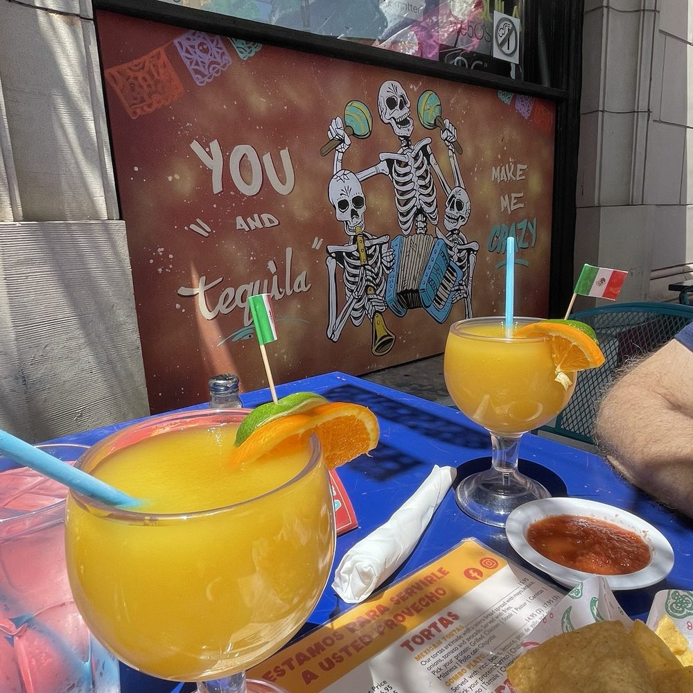 Frozen Mango Margaritas Frozen Mango Margaritas