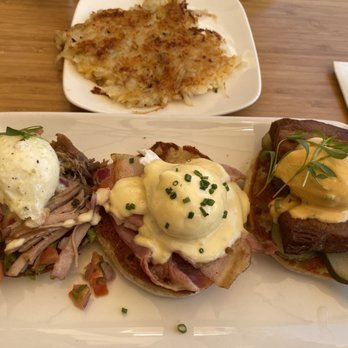 Early Bird - Benny Sampler (Rancho, traditional, Pork Belly) and hash potatoes. - New American Near Me - Fullerton, California