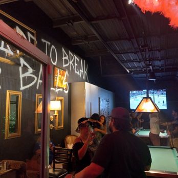 The Starving Artist - Billiards room - Dive Bars Near Me - Phoenix, Arizona