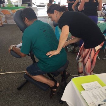 1212 Bodyworks - Complimentary Alignment and Muscle Balance Scans at Good Harvest Market Health Expo Sept 2017 - Physical Therapy Near Me - Brookfield, Wisconsin