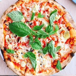 Dino's Wood Burning Pizza - Another masterpiece from Dino's! Amazing food, great vibe and hospitality - I will be coming back for more.