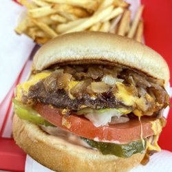 In-N-Out Burger - Cheeseburger "animal " style