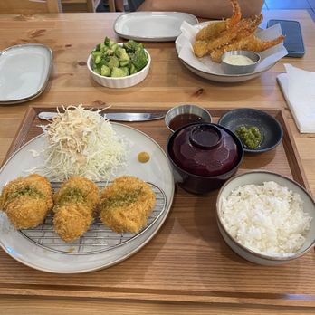 Lucky Pig - Korean Near Me - Whittier, California
