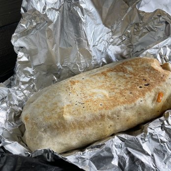 Fiesta Mexico - Carnitas burrito - Food Trucks Near Me - Apopka, Florida