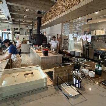 Sho Pizza Bar - Open kitchen view - Pizza Near Me - Nashville, Tennessee Sho Pizza Bar - Open kitchen view - Pizza Near Me - Nashville, Tennessee