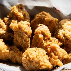 bb.q Chicken Falls Church