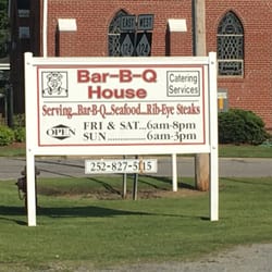 Bar-B-Q House - Street sign