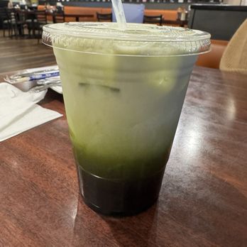 Long Beach Thai Restaurant - Thai Iced Green Tea - Thai Near Me - Long Beach, California