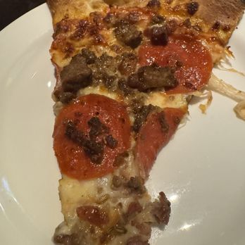 Yard House - The Carnivore Pizza - New American Near Me - Irving, Texas