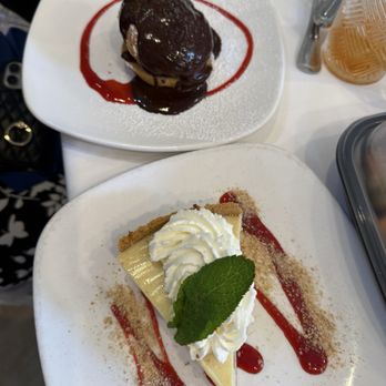 Benvenuto Restaurant - Key lime pie - New American Near Me - Boynton Beach, Florida Benvenuto Restaurant - Key lime pie - New American Near Me - Boynton Beach, Florida