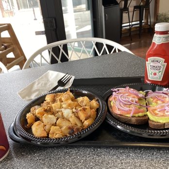 Corner Cafe Newton 14 Photos 42 Reviews 321 Washington St Newton Ma Menu Yelp