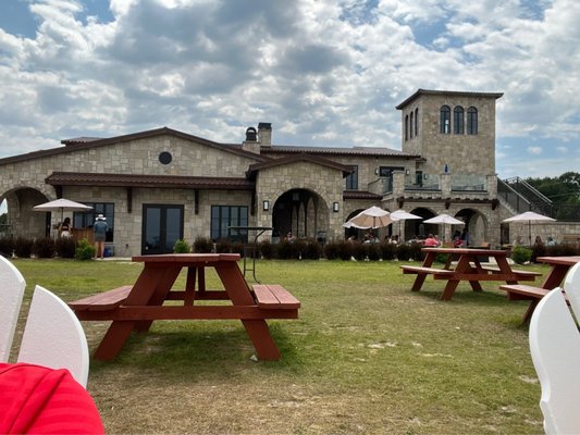 Mari Vineyards by null