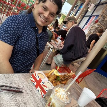 Gordon Ramsay Fish & Chips - Shake and fish and Lobster & Shrimp Combo - Fish & Chips Near Me - Orlando, Florida Gordon Ramsay Fish & Chips - Shake and fish and Lobster & Shrimp Combo - Fish & Chips Near Me - Orlando, Florida