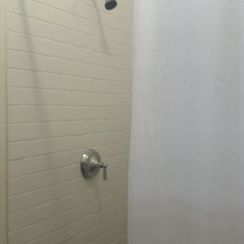 BOTTAIA Winery - Shower - Wine Tasting Room Near Me - Temecula, California