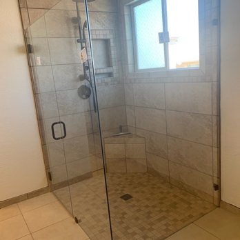 Albuquerque Custom Shower Doors - Albuquerque Custom Shower Doors - Glass & Mirrors Near Me - Albuquerque, New Mexico