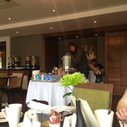 The Aubrey Park - Breakfast area