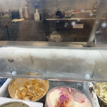 Baskin Robbins - Melted ice cream - Ice Cream & Frozen Yogurt Near Me - Gilroy, California Baskin Robbins - Melted ice cream - Ice Cream & Frozen Yogurt Near Me - Gilroy, California
