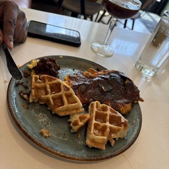 TENN - Burnt eggs burnt chicken - American Near Me - Nashville, Tennessee TENN - Burnt eggs burnt chicken - American Near Me - Nashville, Tennessee