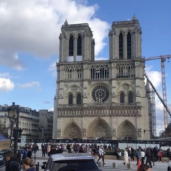 Le Latin St Jacques - Restaurant is near Notre-Dame - French Near Me - Paris, 75