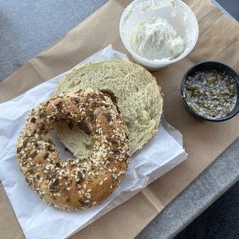Honey Seed - Bagels Near Me - Chattanooga, Tennessee