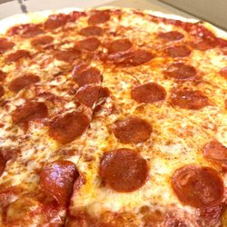 Angelina's Italian Kitchen - Pepperoni pizza with sweet Amy sauce
