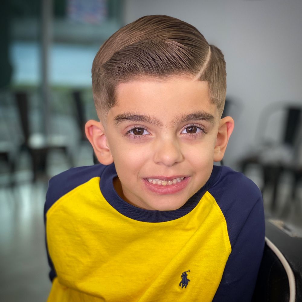 LOUIE’S HAIRCUT & SHAVE SHOP 332 Photos & 33 Reviews 15495 Tamiami Trl N, Naples, Florida