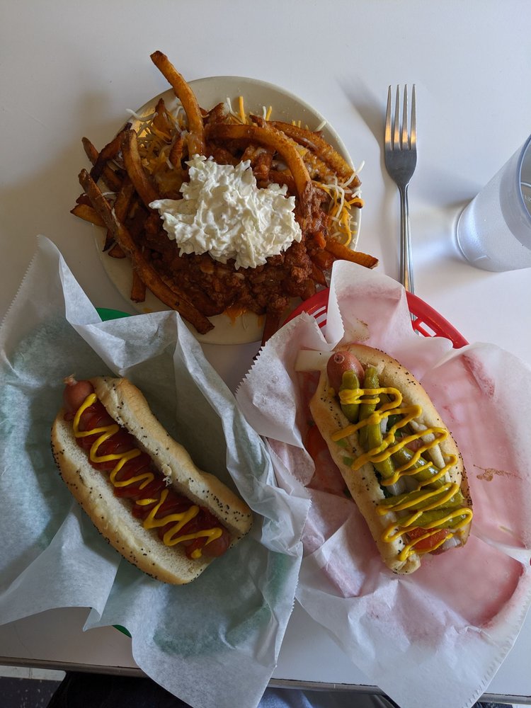 THE WIENERY 105 Photos & 216 Reviews 414 Cedar Ave S, Minneapolis, Minnesota Hot Dogs