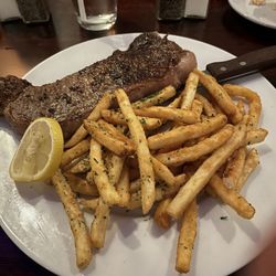 Blue Cat Bistro - Steak and fries