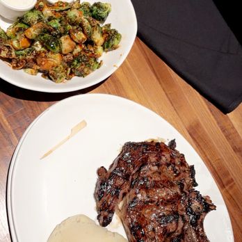 Yard House - New American Near Me - Indianapolis, Indiana Yard House - New American Near Me - Indianapolis, Indiana