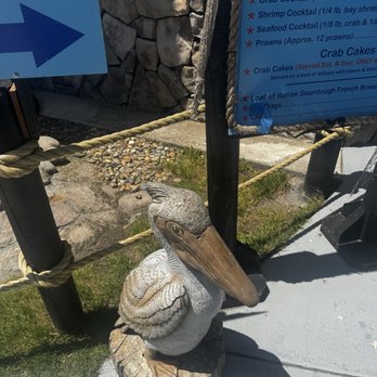 Spud Point Crab Company - Seafood Near Me - Bodega Bay, California