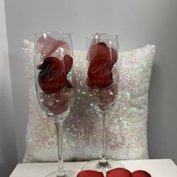 Laser engraved champagne flutes