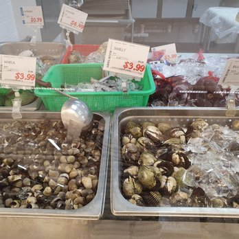 H Mart - Herndon - Lots of seafood - International Grocery Near Me - Herndon, Virginia H Mart - Herndon - Lots of seafood - International Grocery Near Me - Herndon, Virginia