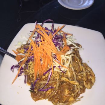 Thai House Restaurant - Chicken Pad Thai - Thai Near Me - Logan, Utah Thai House Restaurant - Chicken Pad Thai - Thai Near Me - Logan, Utah