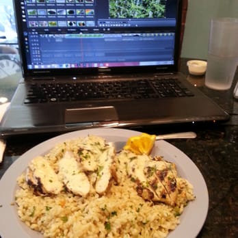 Dr Grubb's - Chicken with brown rice and the apple aioli - American Near Me - Claremont, California Dr Grubb's - Chicken with brown rice and the apple aioli - American Near Me - Claremont, California