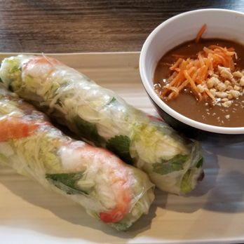 Pho 101 - Spring rolls with shrimp and pork - Vietnamese Near Me - Westminster, California Pho 101 - Spring rolls with shrimp and pork - Vietnamese Near Me - Westminster, California