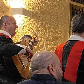 Las Cuevas del Duque - Great musicians. - Spanish Near Me - Madrid, M