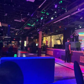 MARTINI BAR RESTAURANT AND HOOKAH LOUNGE - Updated July 2025