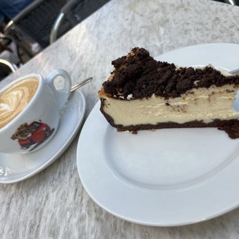 Casa Caffè - die probierbar - Dope - Cafes Near Me - Ulm, BW Casa Caffè - die probierbar - Dope - Cafes Near Me - Ulm, BW