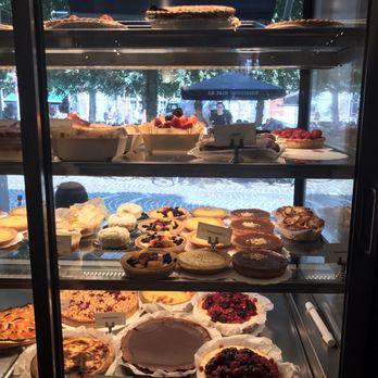 Le Pain Quotidien - Some other baked goods they offered. - Bakeries Near Me - Bruges, VWV