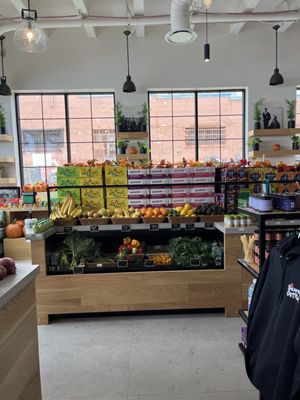 Marion Barry Avenue Market and Cafe by null