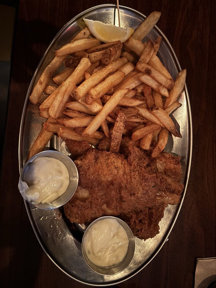 Callahans Irish Bistro Image