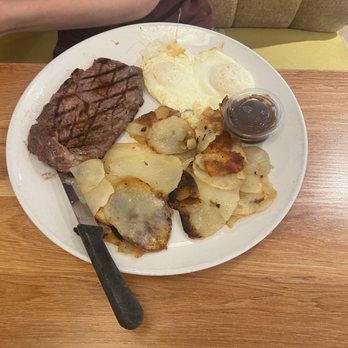 Broken Yolk Cafe - Ribeye Steak & Eggs - Breakfast & Brunch Near Me - Irvine, California Broken Yolk Cafe - Ribeye Steak & Eggs - Breakfast & Brunch Near Me - Irvine, California