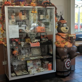 A&W Restaurant - Burgers Near Me - Saint Helena, California