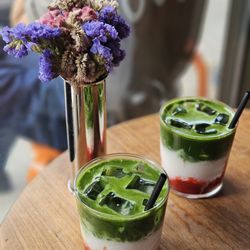 Cowdog Coffee - Strawberry matcha $7.50