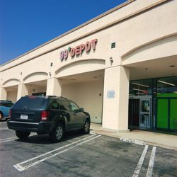 99 Cent Depot - Front of building