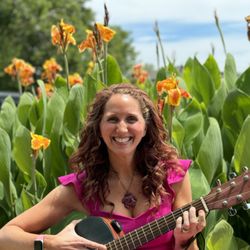 Musical Bridges - Melissa, the owner of Musical Bridges