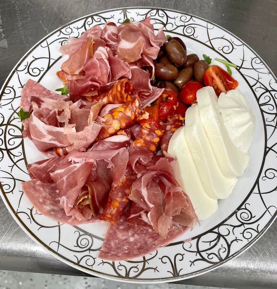 MANGIA PIZZA 105 Photos & 20 Reviews 19 Wyckoff Ave, Waldwick, NJ