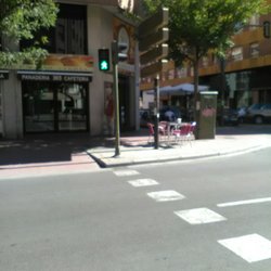 Panaderia 365 Cafeteria - Foto de la fachada principal
