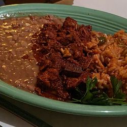 El Paragua - Carne avocado plate